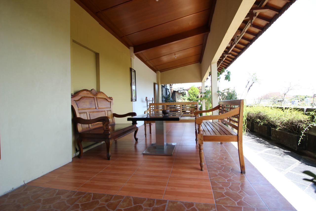 Reddoorz Plus Near Tugu Jogja 2 Jogjacarta Exterior foto