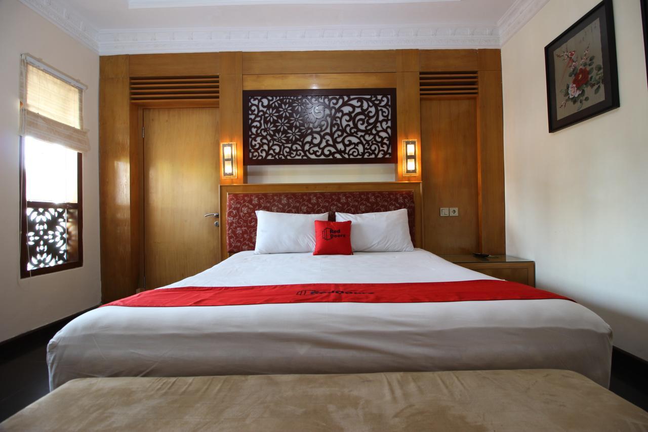Reddoorz Plus Near Tugu Jogja 2 Jogjacarta Exterior foto
