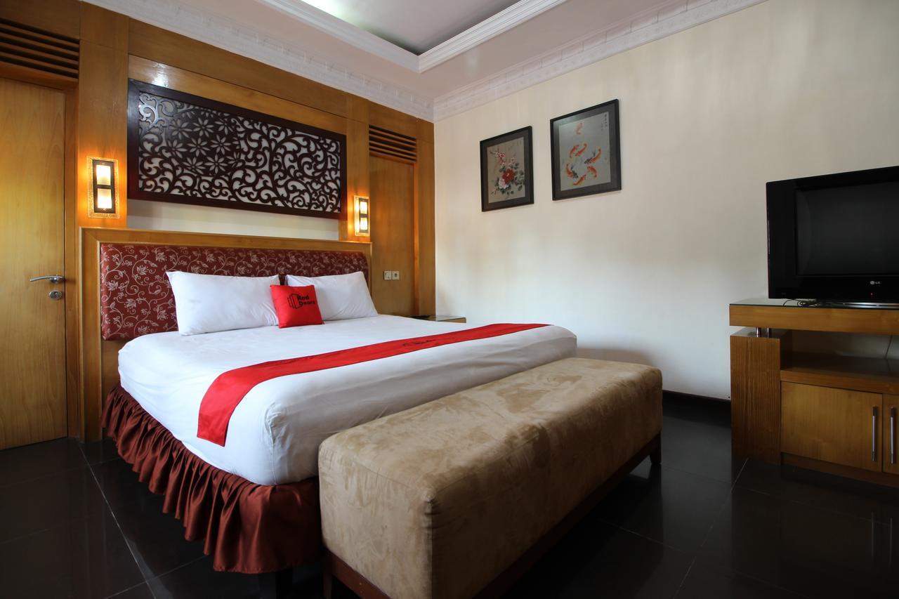 Reddoorz Plus Near Tugu Jogja 2 Jogjacarta Exterior foto