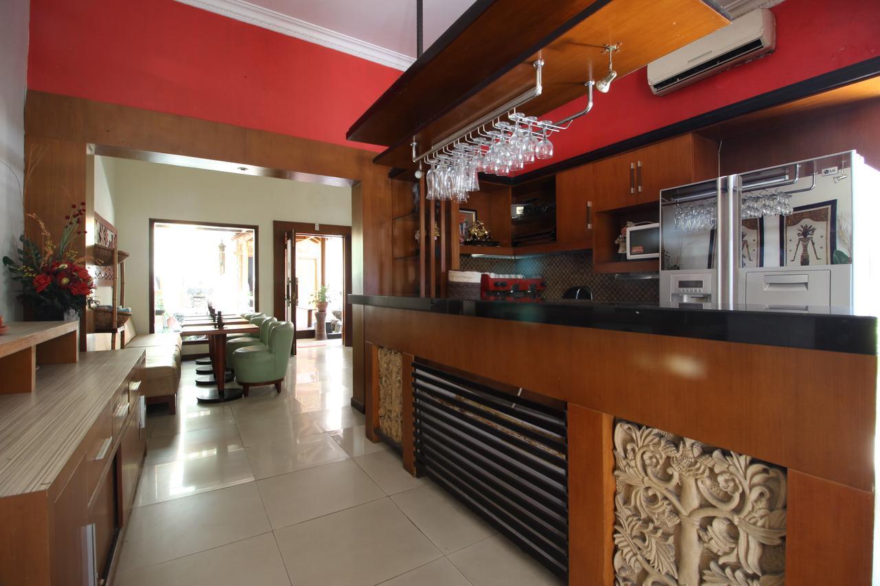 Reddoorz Plus Near Tugu Jogja 2 Jogjacarta Exterior foto